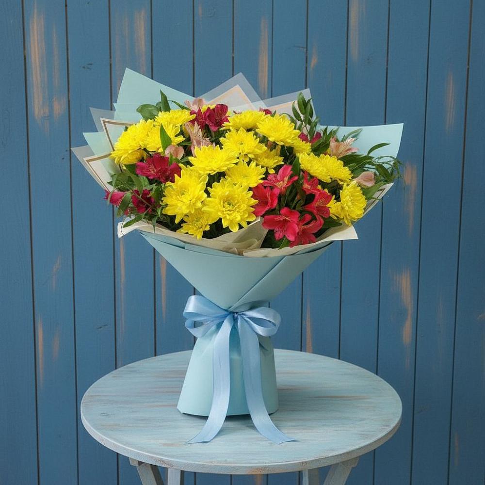 Букет цветов из: Альстромерии и Хризантемы в Зеленоборске