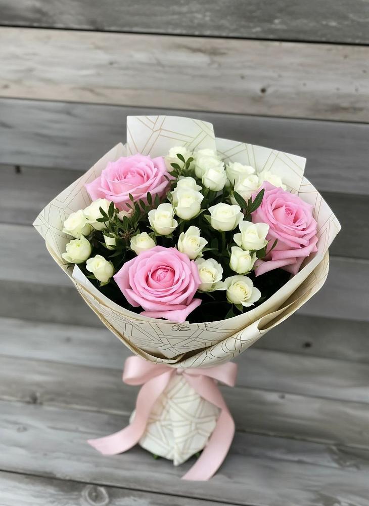 Букет цветов из: Розы в Зеленоборске