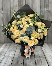 Букет цветов из:  Розы и Лизиантусы в Зеленоборске