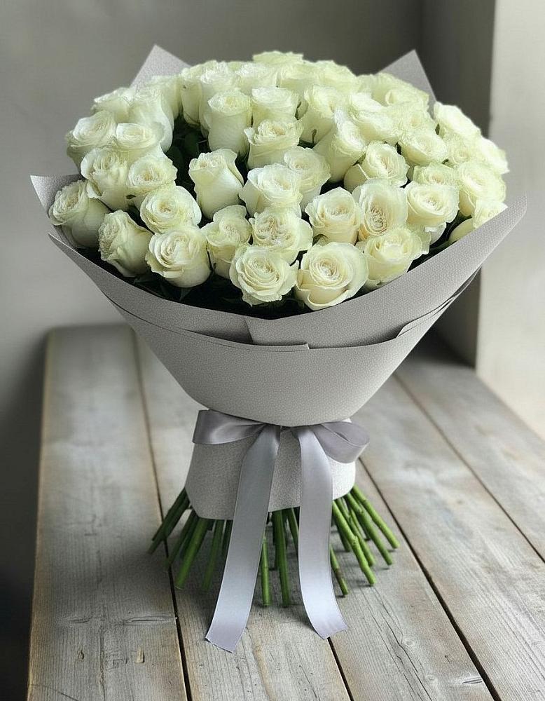 Букет 35 Белых роз в Зеленоборске