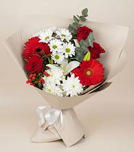 Букет цветов из:  Розы, Хризантемы, Герберы и Лилии в Зеленоборске