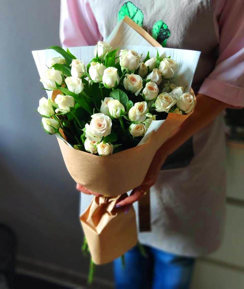 Букет цветов из: Розы в Зеленоборске