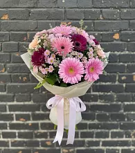 Букет цветов из:  Герберы и Хризантемы в Зеленоборске