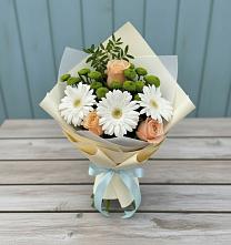 Букет цветов из:  Герберы, Розы и Хризантемы в Зеленоборске
